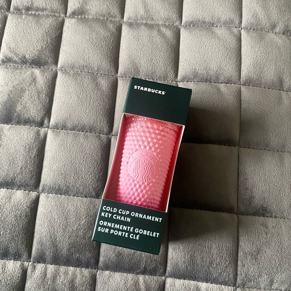 New! Starbucks Holiday 2022 Waxberry - Picture 4 of 9